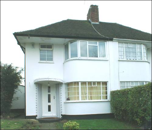 23 Howard Walk